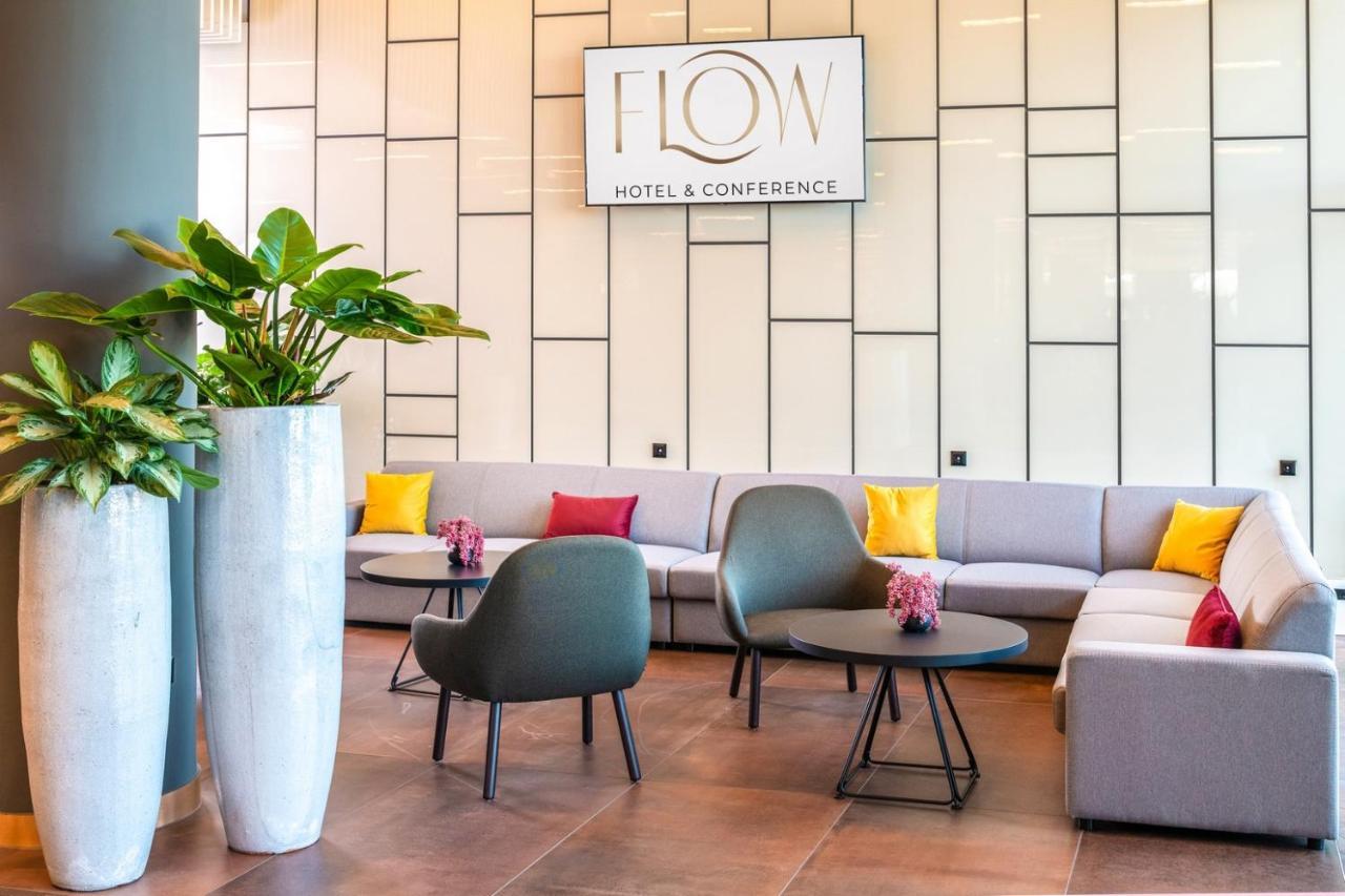 Flow Hotel & Conference Inarcs Bagian luar foto