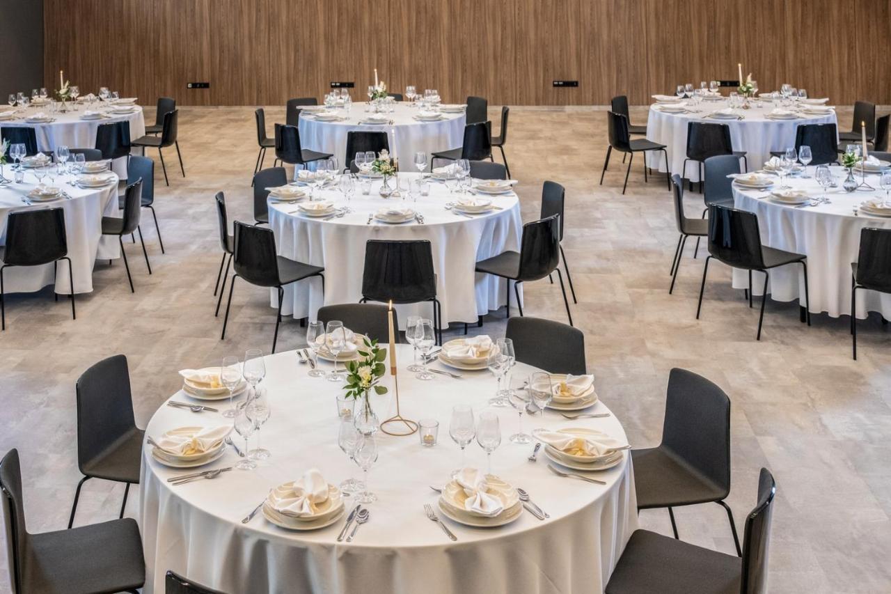 Flow Hotel & Conference Inarcs Bagian luar foto