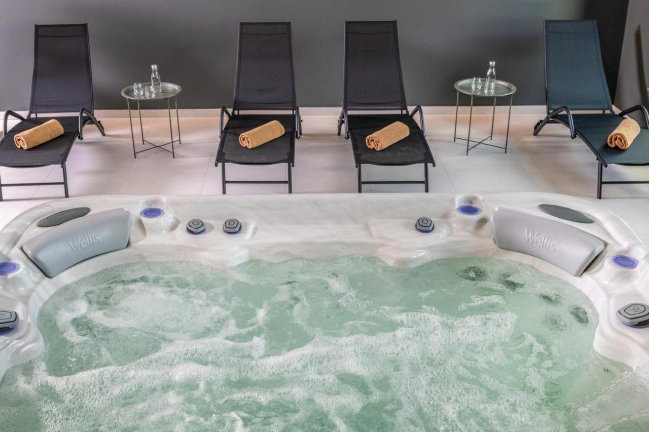 Flow Hotel & Conference Inarcs Bagian luar foto