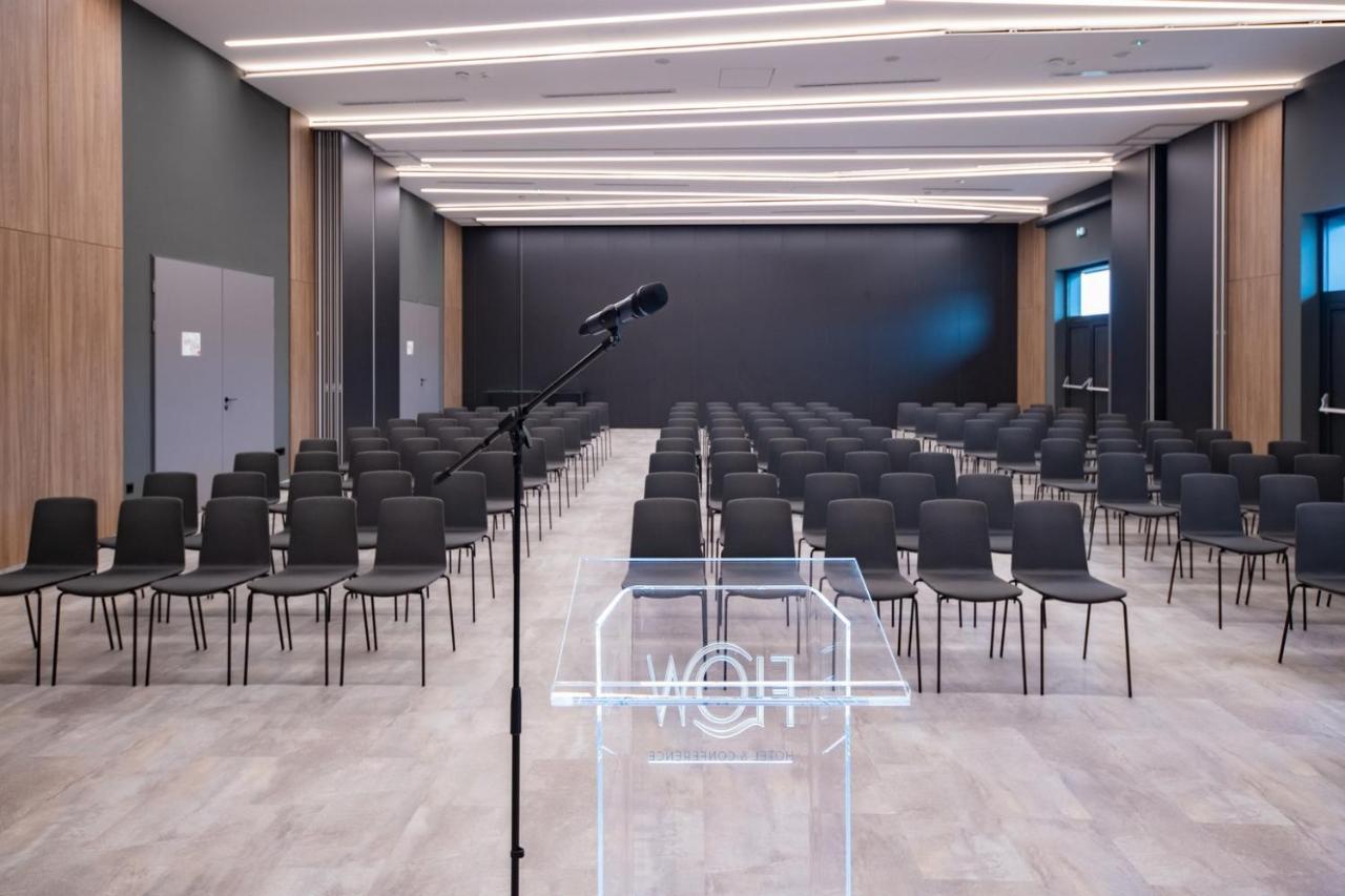 Flow Hotel & Conference Inarcs Bagian luar foto
