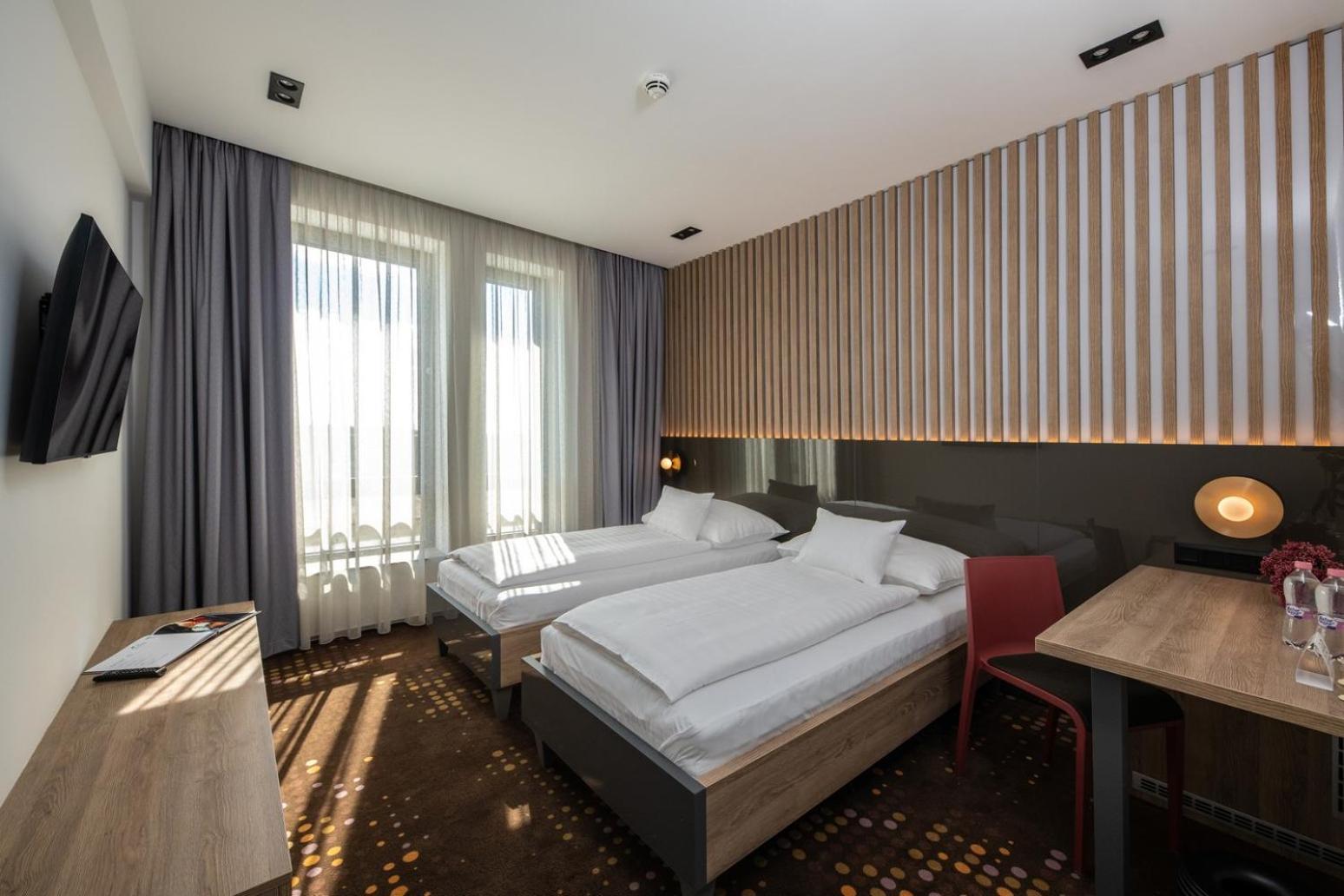 Flow Hotel & Conference Inarcs Bagian luar foto