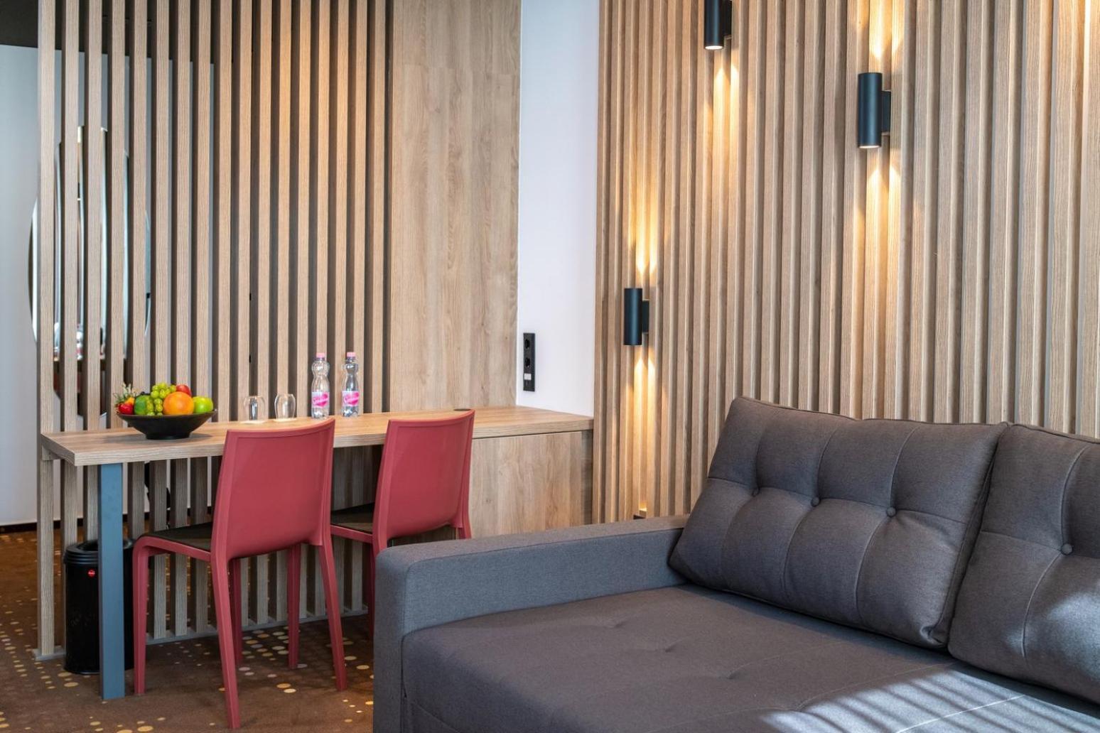 Flow Hotel & Conference Inarcs Bagian luar foto